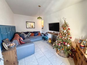 Photo 13- click for photo gallery